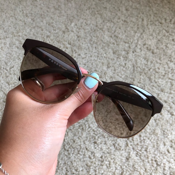 Prada Sunglasses - Picture 2 of 5